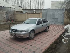 Сүрөт унаа Daewoo Nexia