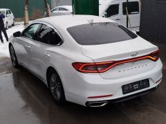 Photo of the vehicle Hyundai Grandeur