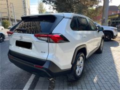 Сүрөт унаа Toyota RAV4