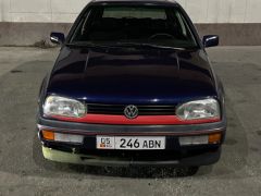 Фото авто Volkswagen Golf