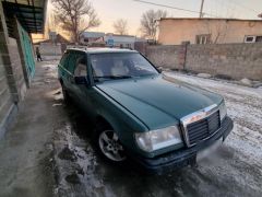 Photo of the vehicle Mercedes-Benz W124