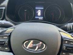 Сүрөт унаа Hyundai Veloster