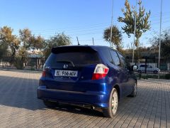 Photo of the vehicle Honda Fit