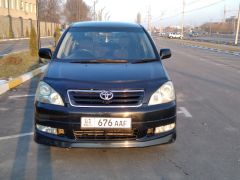 Фото авто Toyota Ipsum