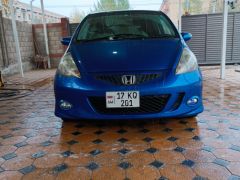 Фото авто Honda Fit