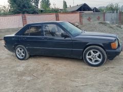 Сүрөт унаа Mercedes-Benz 190 (W201)