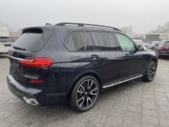 Фото авто BMW X7