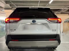 Сүрөт унаа Toyota RAV4