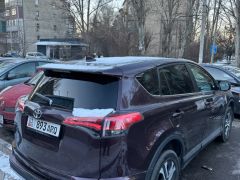 Сүрөт унаа Toyota RAV4