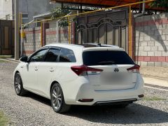 Сүрөт унаа Toyota Auris