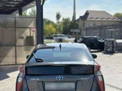 Сүрөт унаа Toyota Prius