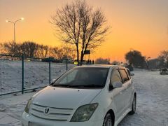 Сүрөт унаа Toyota Ist