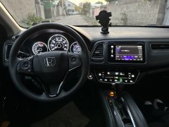 Сүрөт унаа Honda HR-V