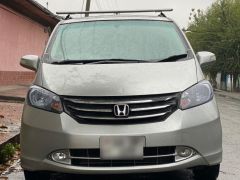 Сүрөт унаа Honda Freed