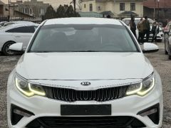 Photo of the vehicle Kia K5