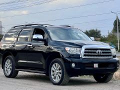 Сүрөт унаа Toyota Sequoia