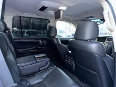 Сүрөт унаа Lexus LX