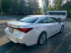 Сүрөт унаа Toyota Avalon