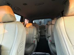 Сүрөт унаа Kia Carnival