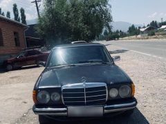 Фото авто Mercedes-Benz W123