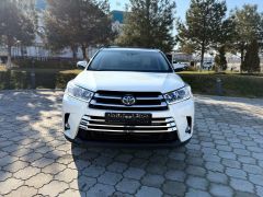 Сүрөт унаа Toyota Highlander