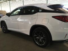 Photo of the vehicle Lexus RX