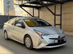 Фото авто Toyota Prius