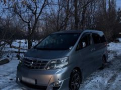 Фото авто Toyota Alphard