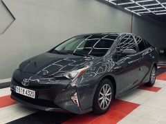 Фото авто Toyota Prius