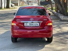 Сүрөт унаа Toyota Yaris