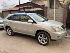 Photo of the vehicle Lexus RX