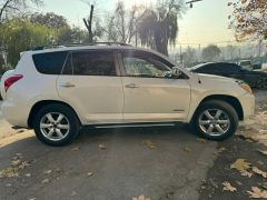 Фото авто Toyota RAV4