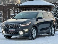 Photo of the vehicle Kia Sorento