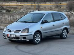 Фото авто Nissan Almera Tino