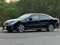 Photo of the vehicle Toyota Crown