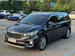 Фото авто Kia Carnival