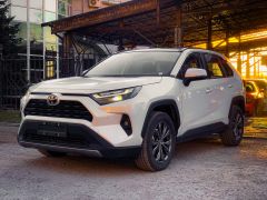 Сүрөт унаа Toyota RAV4