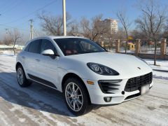 Photo of the vehicle Porsche Macan