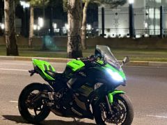 Сүрөт унаа Kawasaki Ninja