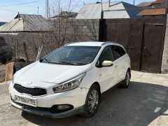 Photo of the vehicle Kia Ceed