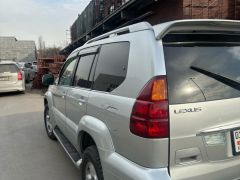 Photo of the vehicle Lexus GX