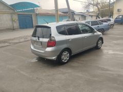 Фото авто Honda Fit