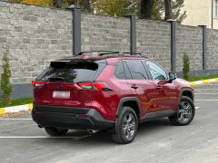 Сүрөт унаа Toyota RAV4