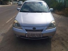 Сүрөт унаа Suzuki Liana