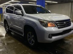 Photo of the vehicle Lexus GX