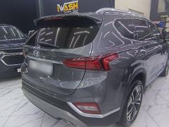 Photo of the vehicle Hyundai Santa Fe