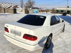 Photo of the vehicle Mercedes-Benz E-Класс