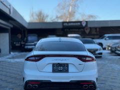 Сүрөт унаа Kia Stinger