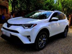 Сүрөт унаа Toyota RAV4