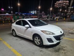 Photo of the vehicle Mazda 3